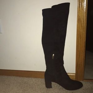 Thigh high boot heels